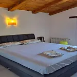 Croatian Family Pool House Near Sea *