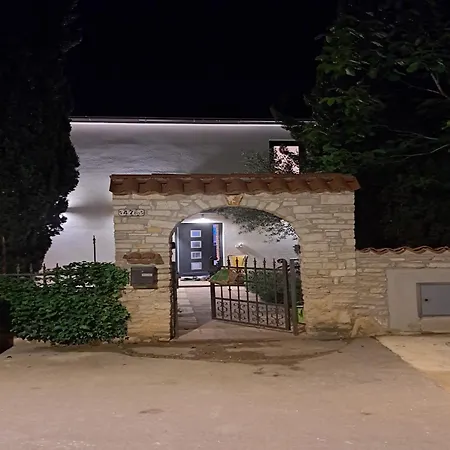 Croatian Family Pool House Near Sea